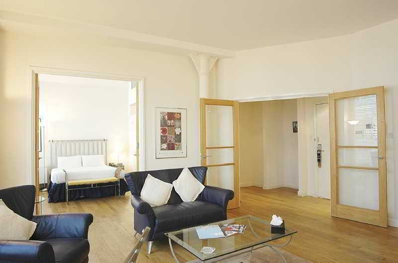 196 Bishopsgate Apartment London Room photo